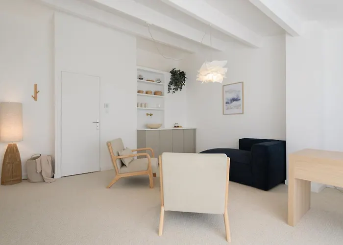 Halo Lagoon Pool & Exclusive Seaside Getaway