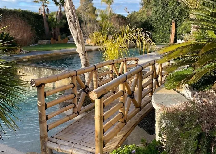 Halo Lagoon Pool & Exclusive Seaside Getaway * Agde