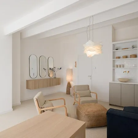 Halo Lagoon Pool & Exclusive Seaside Getaway Agde