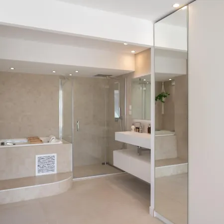 וילה Halo Lagoon Pool & Exclusive Seaside Getaway *