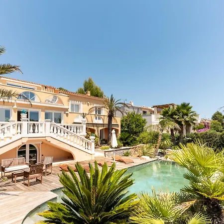 Halo Lagoon Pool & Exclusive Seaside Getaway וילה *