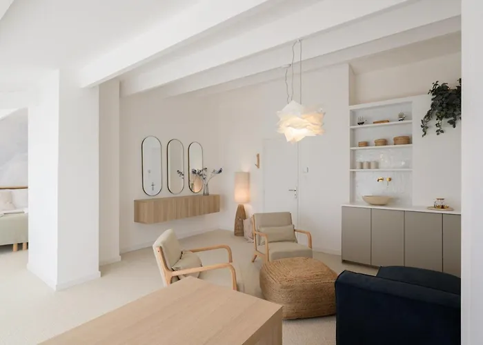 Halo Lagoon Pool & Exclusive Seaside Getaway Agde